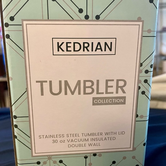 KEDRAIN NEW “Thank you For being Awesome”
Tumbler 30 oz 🫶🏻⭐️ - Picture 4 of 9